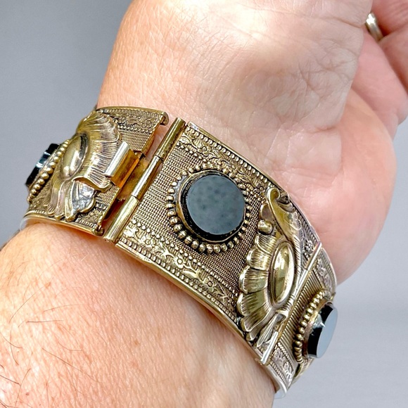 Vintage Art Nouveau Bracelet - Picture 12 of 16